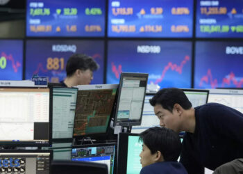 UBS sells shares value Rs 480 crore in Harmony Biotech, IIFL Securities, 2 extra shares through block offers