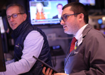 US Futures Tick Larger Earlier than Debate, Inflation: Markets Wrap