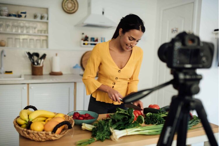 Methods to Make Cash With out a Job