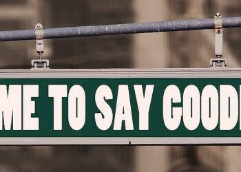 Ditch Banks — Go With Cash Market Funds and Treasuries