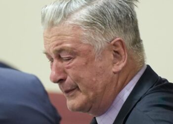 Decide declines to rethink felony fees in opposition to Alec Baldwin in ‘Rust’ capturing – Nationwide