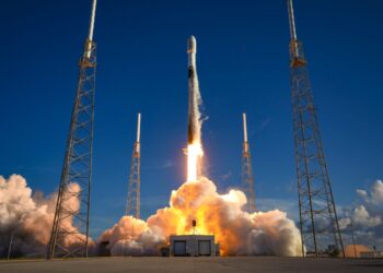 SpaceX wins $733M Area Power launch contract