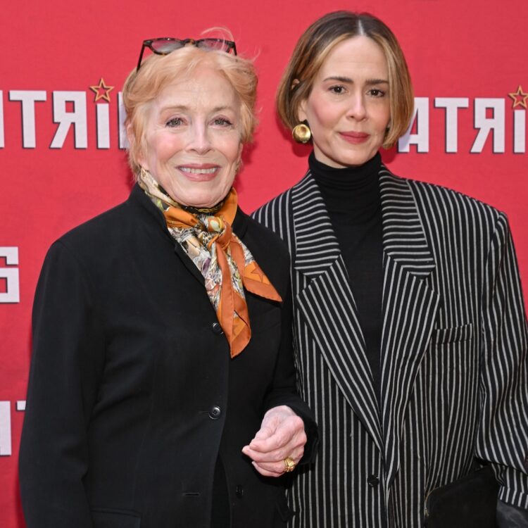 Sarah Paulson Reveals Whether or not She Will get Recommendation From Holland Taylor