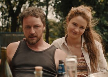 Assessment: Communicate No Evil – flickchart: the weblog