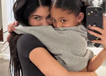 Kylie Jenner Shares Proof “Huge Woman” Stormi Grew Up Lightning Quick