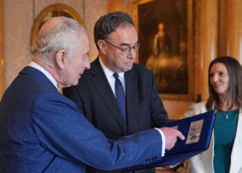 Financial institution of England lowers rate of interest to 4.75%, indicators gradual cuts amid inflation issues