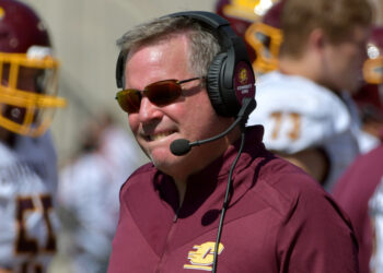 Central Michigan HC Jim McElwain makes main profession choice