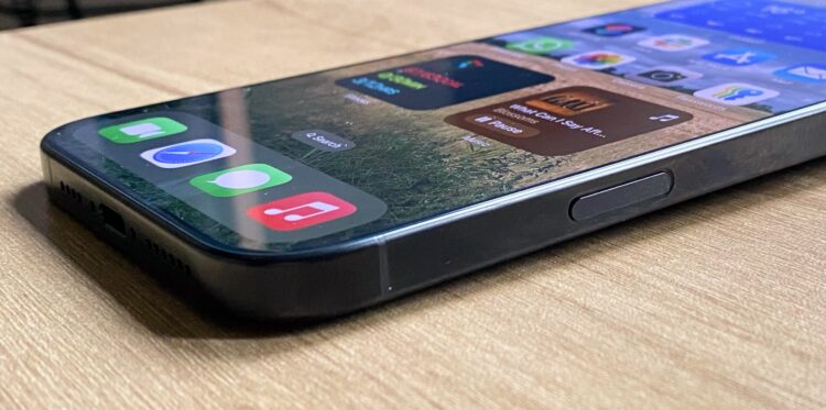 Apple ideas and methods for Pockets and Maps throughout the vacation season