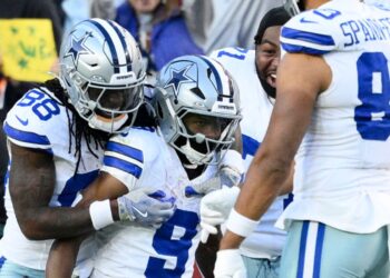 NFL outcomes and highlights: Dallas Cowboys win thriller, Kansas Metropolis Chiefs survive late drama and Minnesota Vikings edge Chicago Bears in extra time | NFL Information
