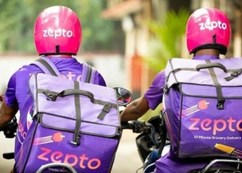 Is Zepto overcharging individuals proudly owning smartphones value greater than Rs 30,000? This is what a Redditor claimed