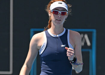Aussie teen sensation crushes world No.38 as beautiful Hobart run continues
