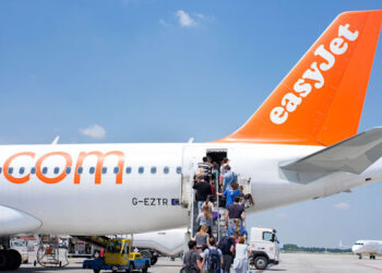 easyJet to renew Israel flights