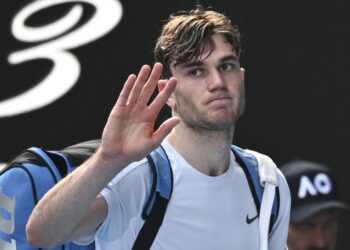 Jack Draper: Brit needs constant 12 months however reveals ongoing hip drawback after Australian Open exit to Carlos Alcaraz | Tennis Information