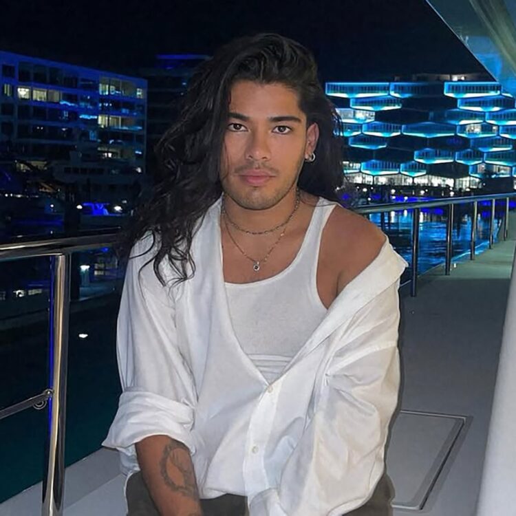 Kylie Jenner’s Hairstylist Jesus Guerrero Useless at 34