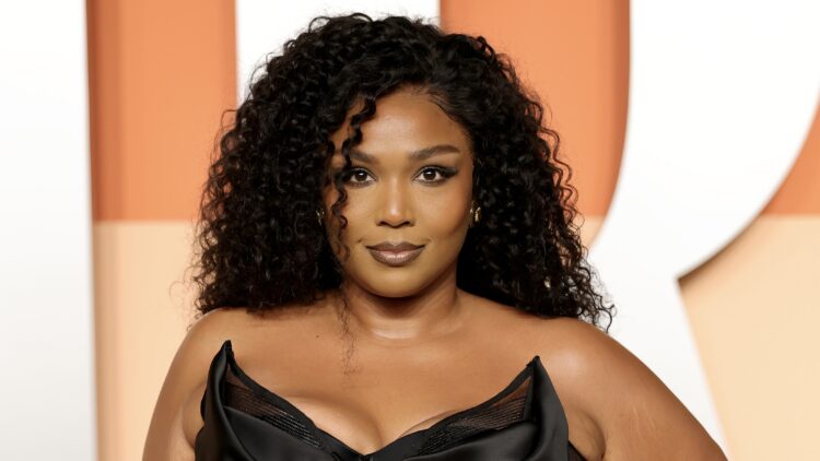Lizzo Reveals Off Weight Loss At Self-importance Truthful Oscars Afterparty