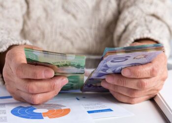 Trump's tariff battle, the federal election and your private funds: Be part of our Q&amp;A right now at midday