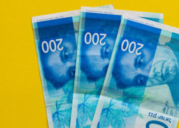 Cancellation of NIS 200 invoice again on agenda