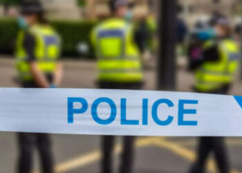 UK police arrest 5 males, together with 4 Iranians, over suspected terror plot