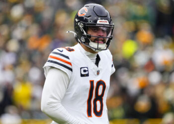 Bears’ Caleb Williams drops 2-word response in Chicago lingo to welcome new Pope