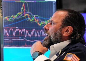 Dow, S&P 500, Nasdaq soar as Trump pauses EU tariff hikes for fast-tracked talks