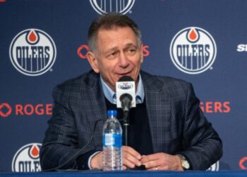 Kings closing in on deal to make Ken Holland GM