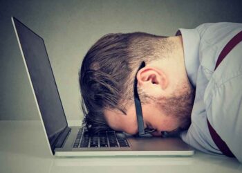 Are you able to make investments your money and time in a mid-career hole and nonetheless be financially safe?