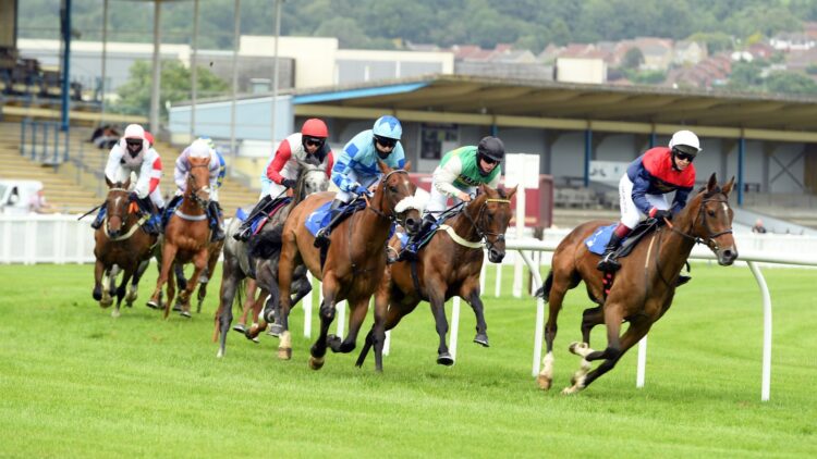 At the moment on Sky Sports activities Racing: American Land and Get The Worth chase hat-tricks | Racing Information