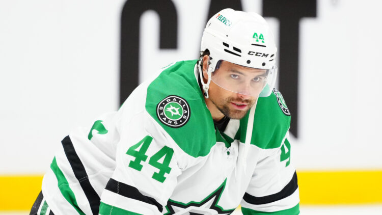 5 worst signings from the primary day of NHL free company