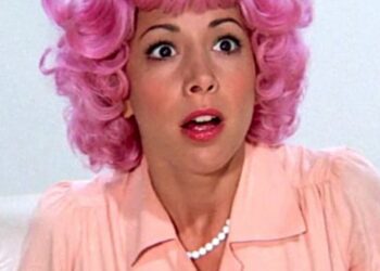 Didi Conn, Grease Star, Seen in Uncommon Public Picture