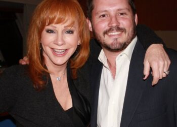 Reba McEntire on Brandon Blackstock’s “Wrestle” Amid Dying