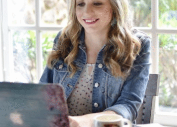 Ask Crystal: How Can I Begin Working From Dwelling a Few Hours a Week With My Expertise?