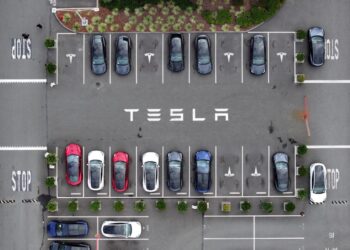 TechCrunch Mobility: Tesla’s ride-hailing gambit