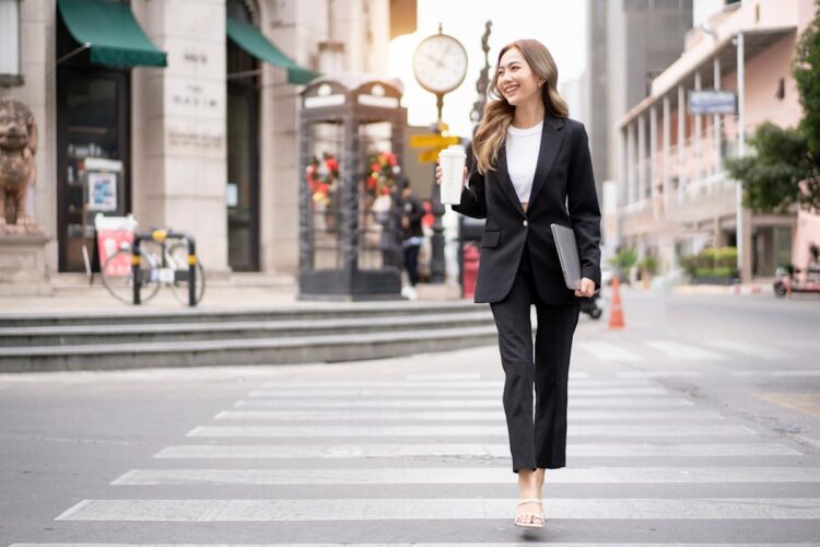 How do millionaires make their cash?