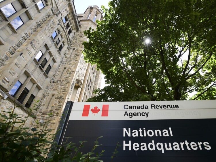 CRA hits taxpayer with $5,000 in penalties for mistake in reporting U.S. holdings