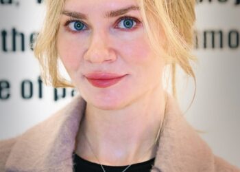 What Are the Indicators of a Faux Wealthy Particular person?