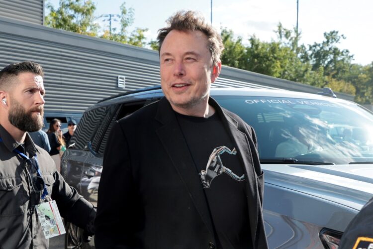 Elon Musk frets over controlling Tesla’s ‘robotic military’ as automobile biz rebounds barely