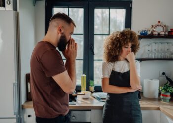 6 Investments That Really feel Protected However Entice Twin-Revenue {Couples}