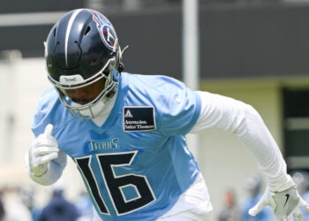 Determined Commanders take likelihood on former first-round bust