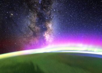 Sizzling Blue Stars and Pink Clouds: Verify Out the Coolest House Images of 2025