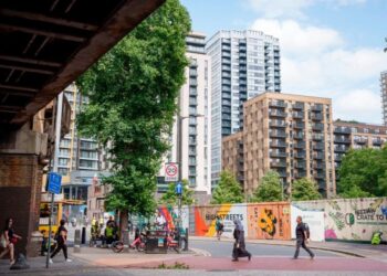 Excessive-rise approval delays threaten UK constructing targets