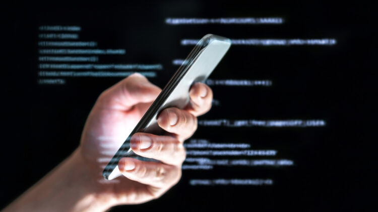 If You Can Hack An iPhone, Apple May Pay You $2 Million