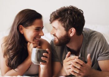 9 Relationship Rituals {Couples} With out Children Use to Keep Related