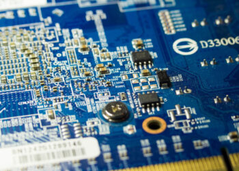 TSMC Maintains Consensus Purchase Ranking With Over 20% Upside to $355 Worth Goal As of Early December