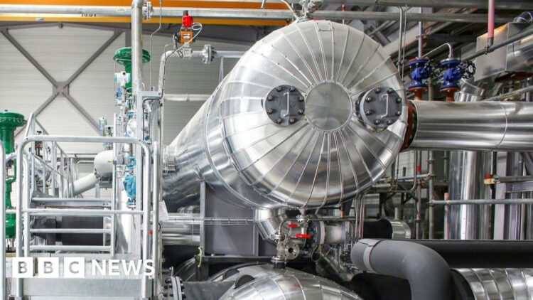 The large warmth pumps designed to heat complete districts