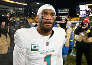 Dolphins contemplating change at QB after Tua Tagovailoa’s continued struggles