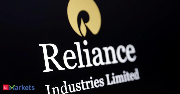 Reliance Industries shares slip 2%, down 8% in 2026. Time to purchase earlier than Q3?