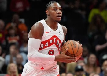 Barrett, Poeltl stay out for Raptors vs. Pacers