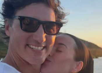 Katy Perry shares batch of ‘holidaze’ footage with Justin Trudeau – Nationwide