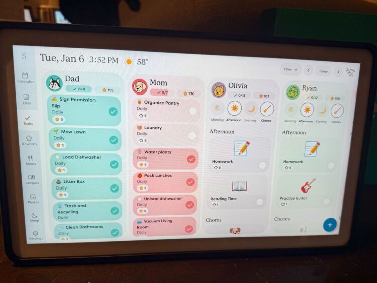 Skylight debuts Calendar 2 to maintain your loved ones organized